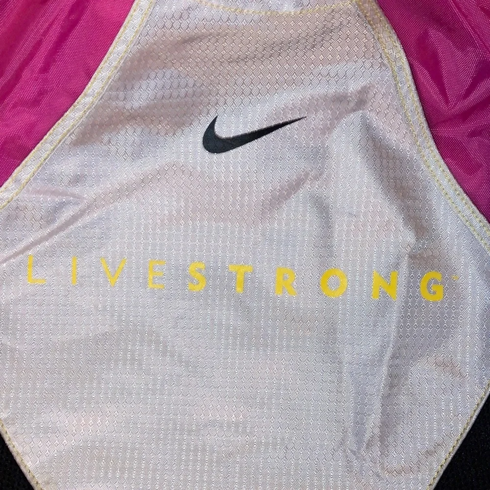 Nike LIVESTRONG Team Training Gym Bag Gymsack Pink&Yellow Backpack Rare EUC